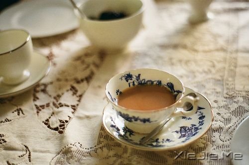 晚安心语：你可以说服所有人，却说服不了自己的心 (8)